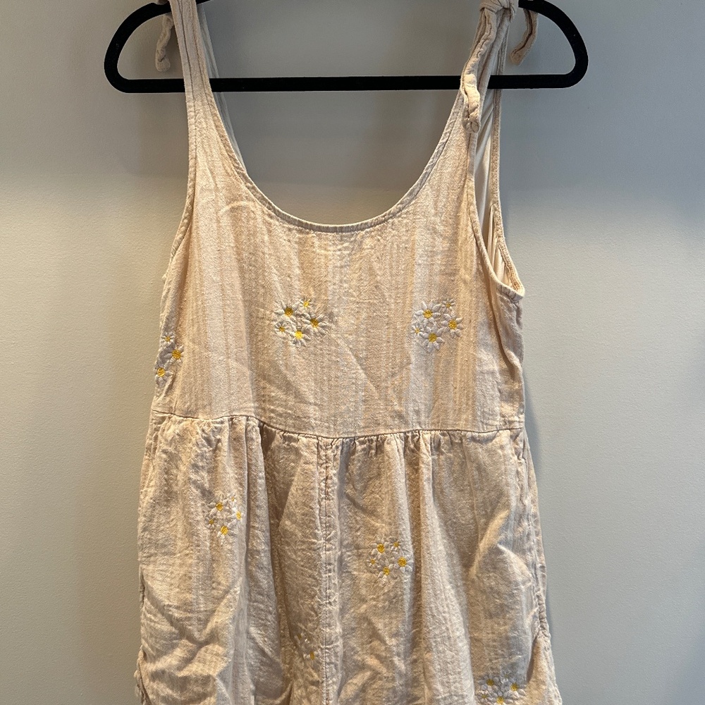 American Eagle Daisy Romper